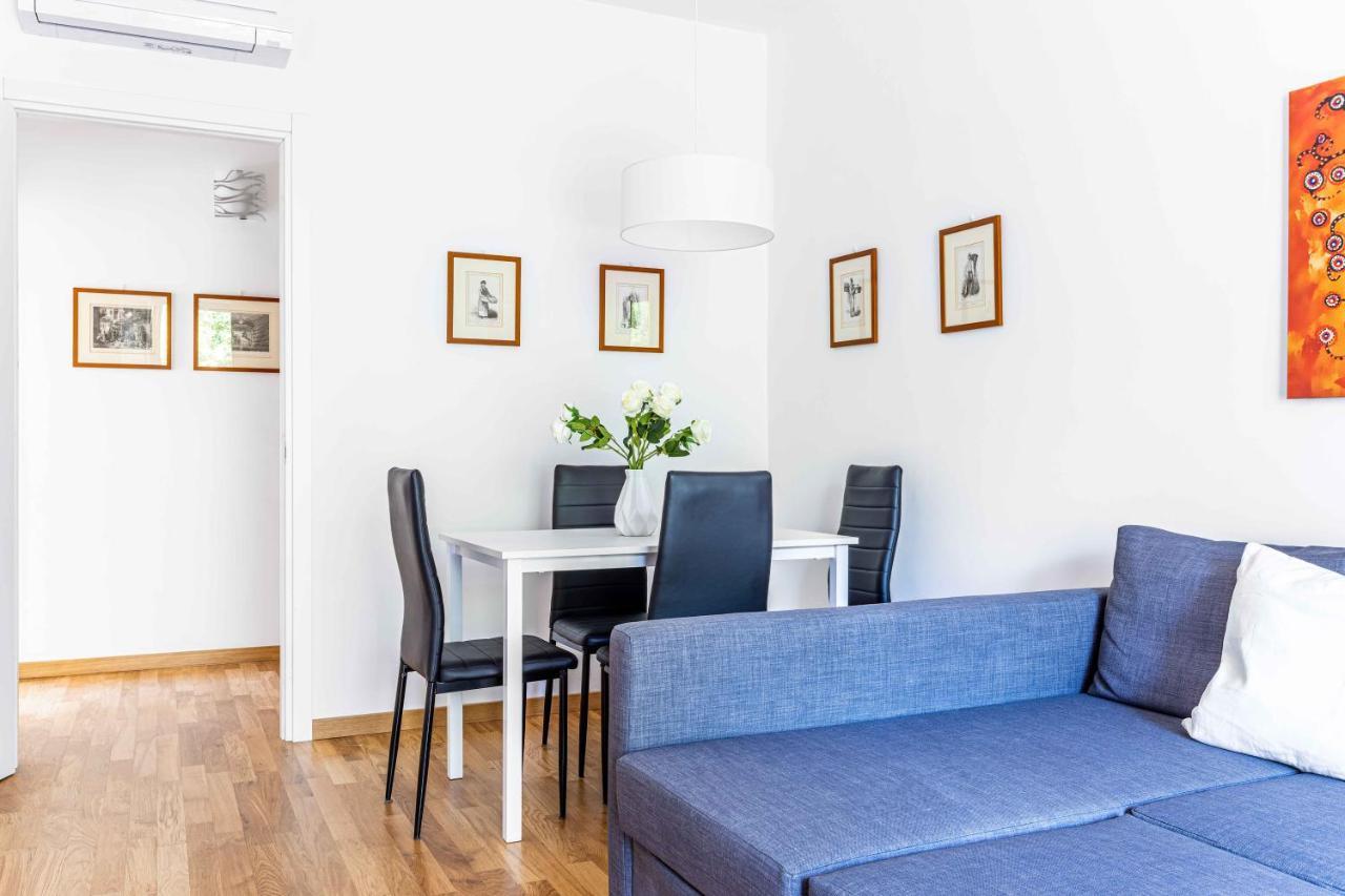 Apartment Joivy Adorable Flat With Balcony